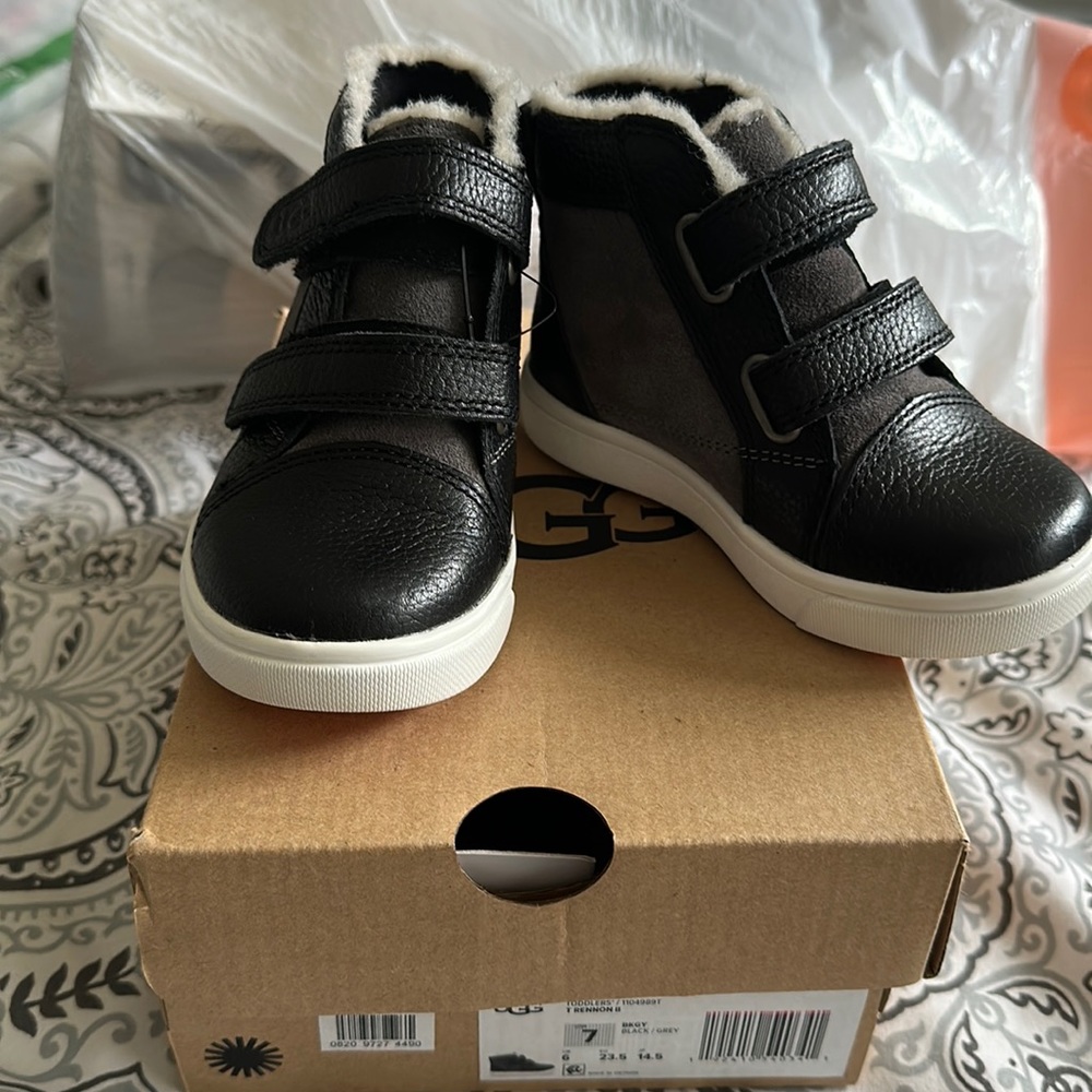 NWB toddler size 7 Ugg high tops